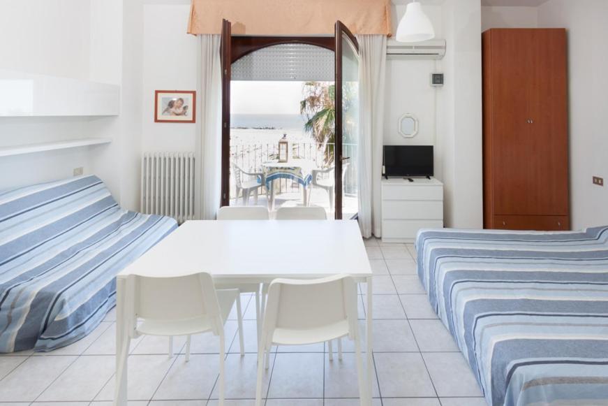 Il Lauro Aparthotel San Benedetto del Tronto Luaran gambar