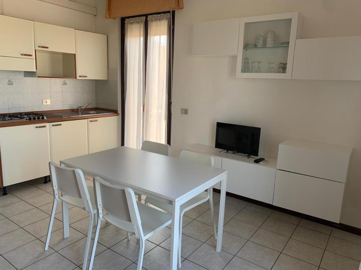 Il Lauro Aparthotel San Benedetto del Tronto Luaran gambar
