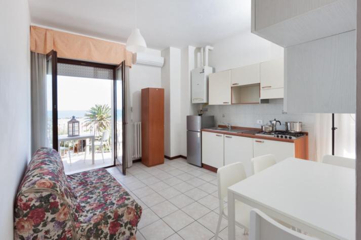 Il Lauro Aparthotel San Benedetto del Tronto Luaran gambar