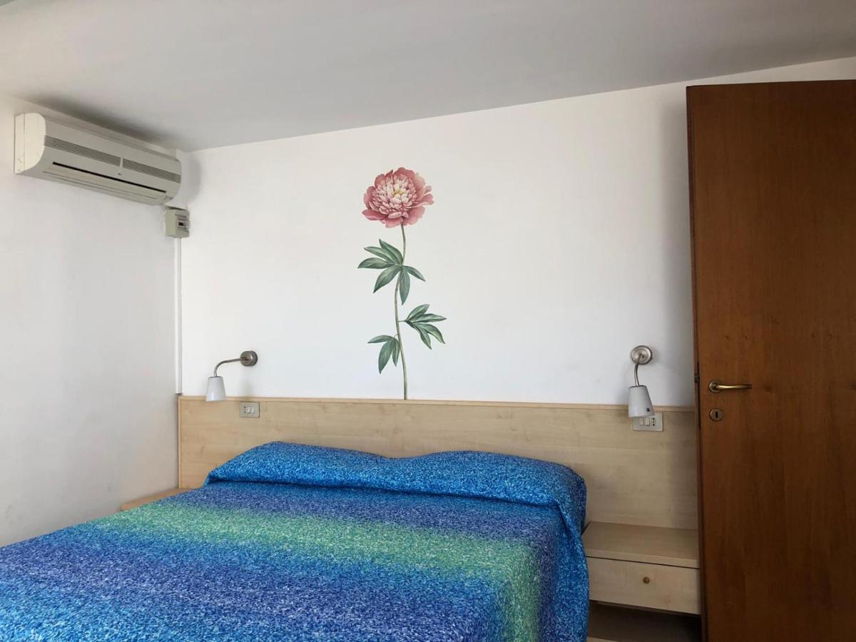 Il Lauro Aparthotel San Benedetto del Tronto Luaran gambar