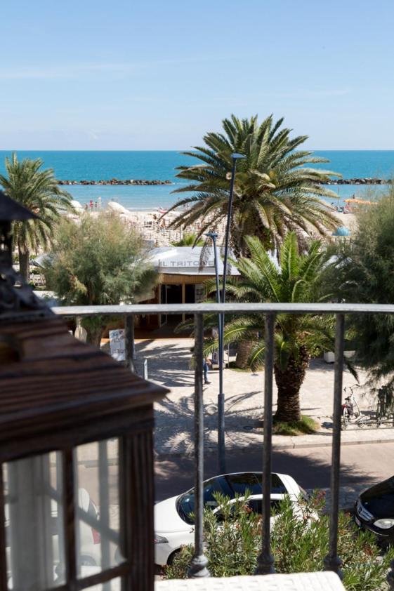 Il Lauro Aparthotel San Benedetto del Tronto Luaran gambar