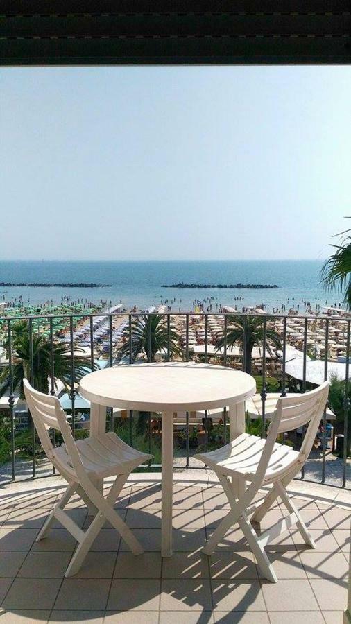 Il Lauro Aparthotel San Benedetto del Tronto Luaran gambar